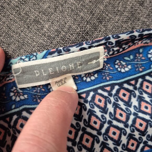 Blue Paisley Sheer Boho Chic Top - Picture 5 of 5